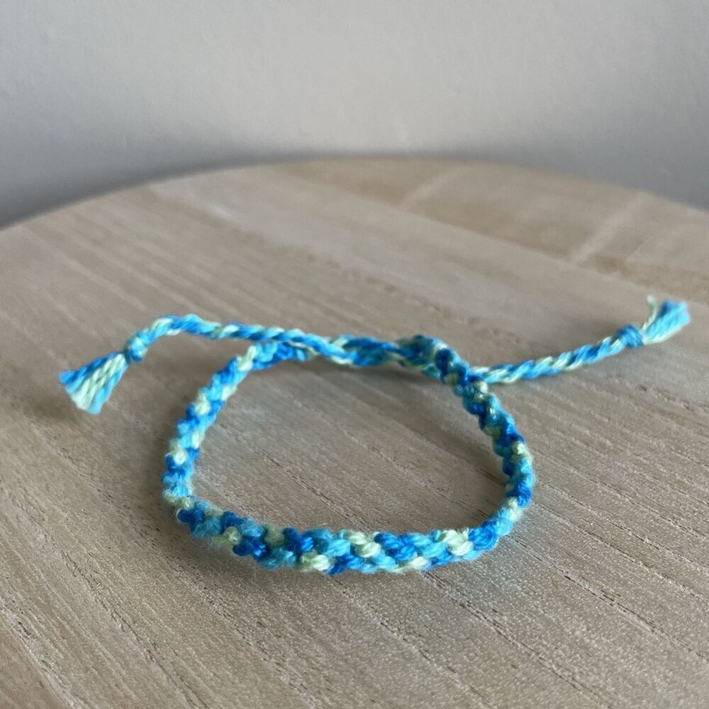 Erica Bracelet, anklet, trendy, comfortable, tie, embroidery thread, woven, gift